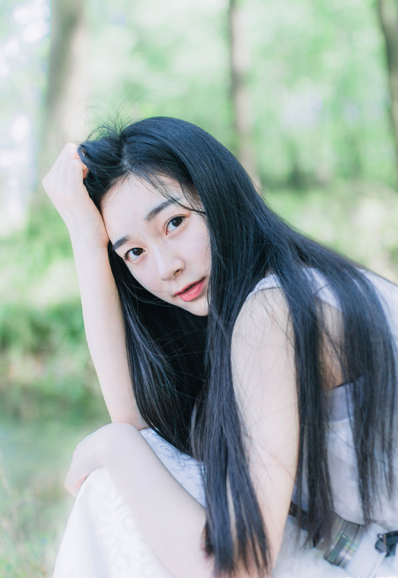世上的事，只要肯用心去学，没有一件是太晚的。——三毛《送你一匹马》